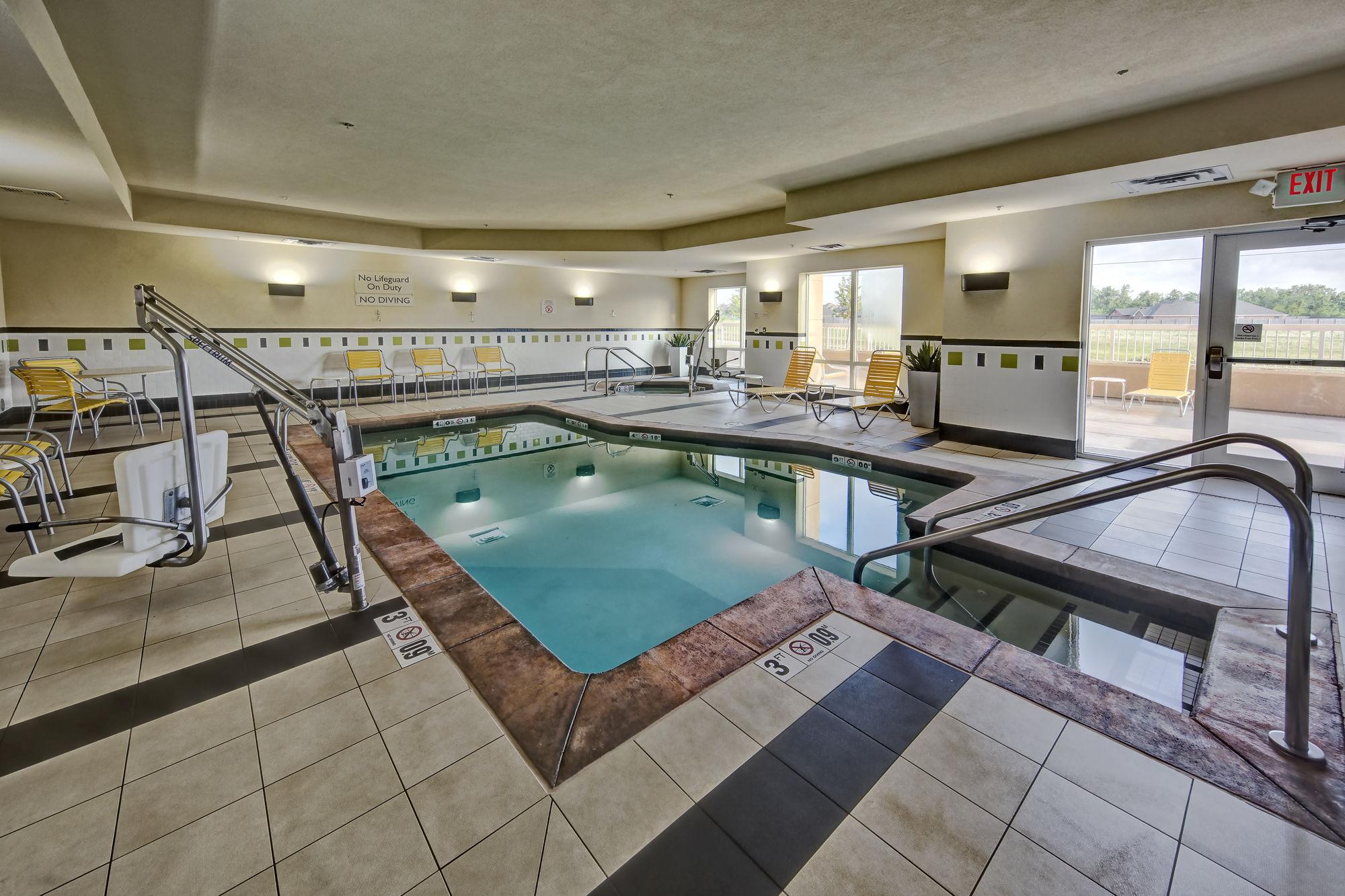 Fairfield Inn And Suites By Marriott Weatherford Exterior foto